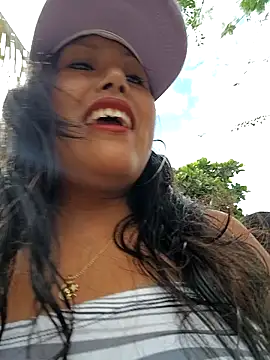 Karol-kamila19 online show from December 5, 2024, 8:33 pm