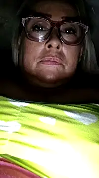 Snapshot of Kasandra_Ho chatting on February 1, 2025, 1:23 am Kasandra Ho online show from February 1, 2025, 1:23 am