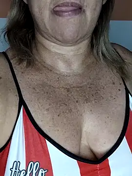 Snapshot of Kasandra_Ho chatting on March 2, 2025, 6:48 am Kasandra Ho online show from March 2, 2025, 6:48 am