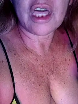 Kasandra Ho online show from November 28, 2025, 8:28 am