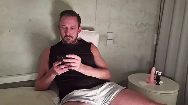 Alex cut online show from June 14, 2026, 10:56 pm