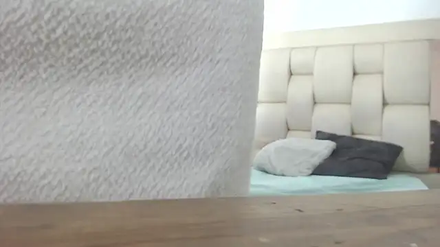 Candy and Jh0n online show from January 28, 2025, 5:54 am