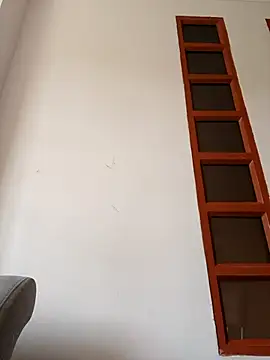 kharoll online show from October 21, 2025, 1:56 pm