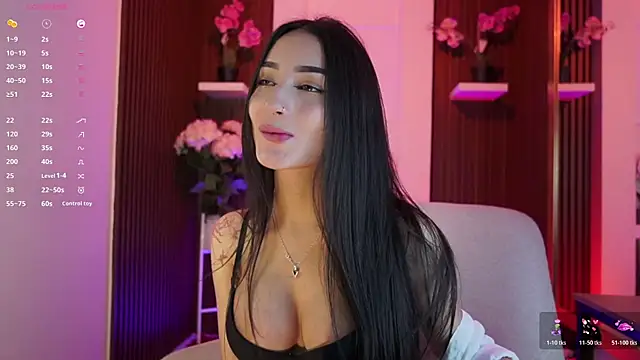 Snapshot of CattleyaScaly chatting on November 20, 2025, 7:35 pm CattleyaScaly online show from November 20, 2025, 7:35 pm