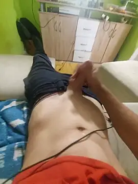 Snapshot of Deniell-01 chatting on November 8, 2025, 11:54 am Deniell-01 online show from November 8, 2025, 11:54 am