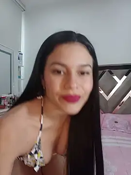 CorinaSmith28 online show from June 8, 2026, 9:15 pm