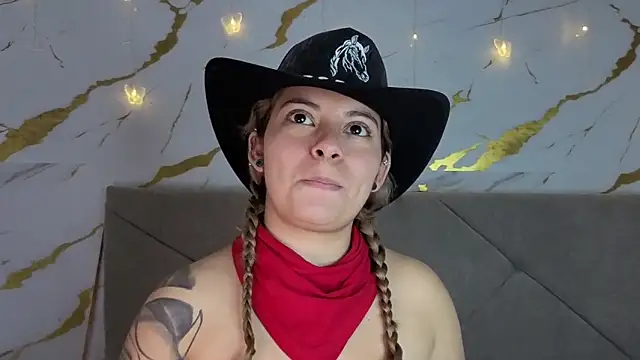 Snapshot of agatha_97_ chatting on September 27, 2025, 3:44 am agatha 97 online show from September 27, 2025, 3:44 am