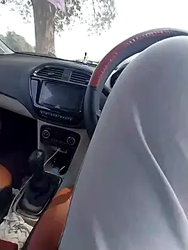 sudhastriper online show from February 3, 2026, 7:02 am