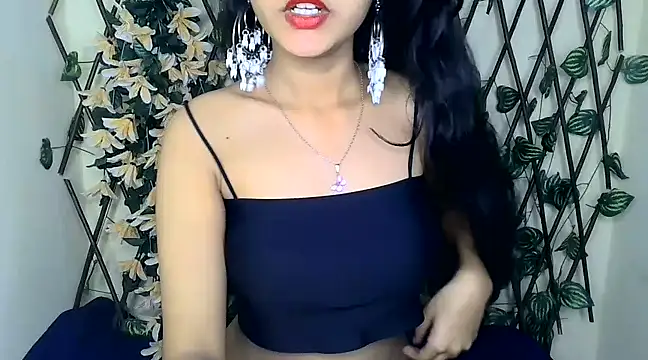 SUZY FROMUS online show from March 1, 2025, 7:15 pm