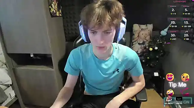 Snapshot of bambelbye chatting on January 15, 2025, 11:53 am bambelbye online show from January 15, 2025, 11:53 am