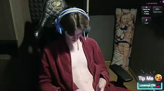 Snapshot of bambelbye chatting on January 31, 2025, 4:38 pm bambelbye online show from January 31, 2025, 4:38 pm