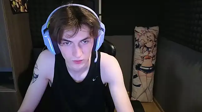 Snapshot of bambelbye chatting on March 18, 2025, 9:53 pm bambelbye online show from March 18, 2025, 9:53 pm