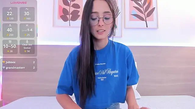 nataliiiiia online show from January 17, 2026, 12:32 pm