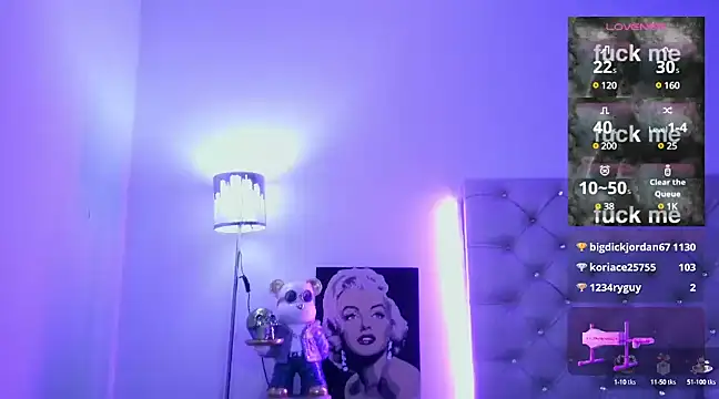 Snapshot of EmberEyes_999 chatting on March 19, 2025, 11:03 pm EmberEyes 999 online show from March 19, 2025, 11:03 pm