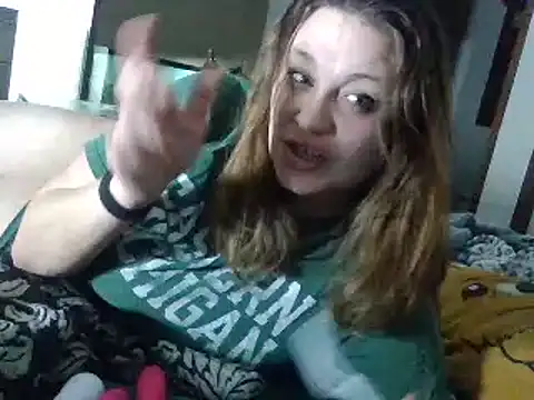 Snapshot of IvanaPlenty chatting on December 15, 2024, 5:31 pm IvanaPlenty online show from December 15, 2024, 5:31 pm