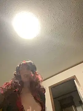 Snapshot of IvanaPlenty chatting on December 28, 2024, 12:03 pm IvanaPlenty online show from December 28, 2024, 12:03 pm