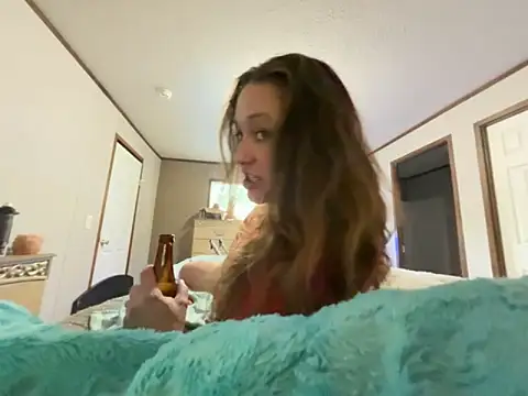 Snapshot of IvanaPlenty chatting on September 22, 2025, 1:13 pm IvanaPlenty online show from September 22, 2025, 1:13 pm