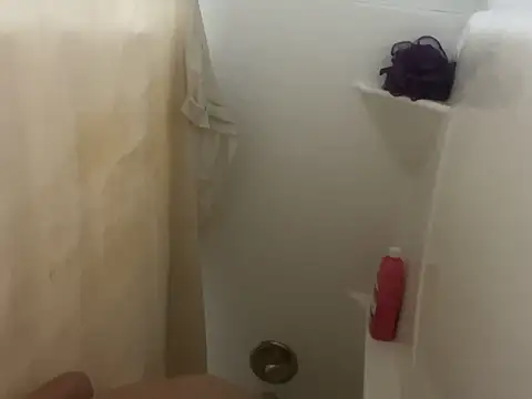 Snapshot of IvanaPlenty chatting on October 1, 2025, 7:47 am IvanaPlenty online show from October 1, 2025, 7:47 am