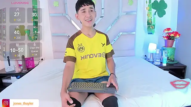 Thayler jones online show from March 21, 2026, 11:15 am