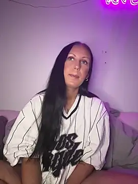 SweNatasha online show from December 17, 2024, 7:15 pm