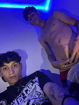 LatinBoysxxx online show from January 15, 2025, 7:15 am