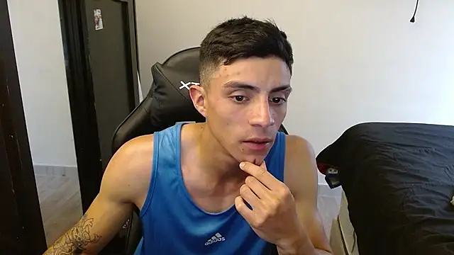 Snapshot of kv___xxx_ chatting on November 2, 2025, 8:55 pm kv xxx online show from November 2, 2025, 8:55 pm