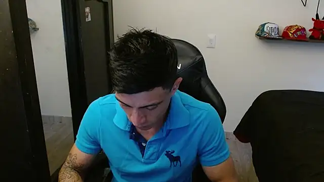 Snapshot of kv___xxx_ chatting on November 7, 2025, 9:37 pm kv xxx online show from November 7, 2025, 9:37 pm