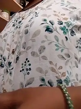 Snapshot of sneha_telugu_girl chatting on January 24, 2025, 8:44 am sneha telugu girl online show from January 24, 2025, 8:44 am