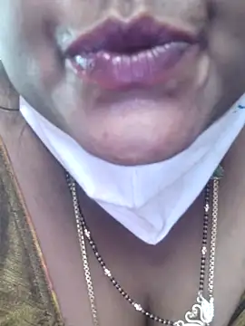 Snapshot of sana14 chatting on March 22, 2025, 3:30 am sana14 online show from March 22, 2025, 3:30 am