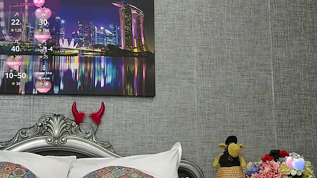 Snapshot of AdissonLane chatting on November 13, 2025, 6:18 pm AdissonLane online show from November 13, 2025, 6:18 pm