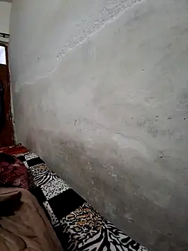 Snapshot of menakshiiikaur chatting on December 25, 2024, 1:30 pm menakshiiikaur online show from December 25, 2024, 1:30 pm