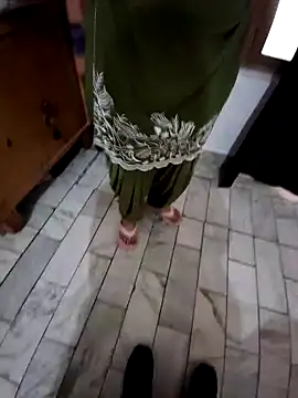 Snapshot of menakshiiikaur chatting on January 27, 2025, 7:24 am menakshiiikaur online show from January 27, 2025, 7:24 am