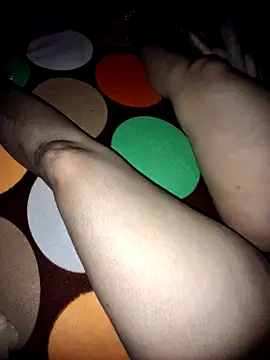 Snapshot of menakshiiikaur chatting on March 21, 2025, 6:40 pm menakshiiikaur online show from March 21, 2025, 6:40 pm