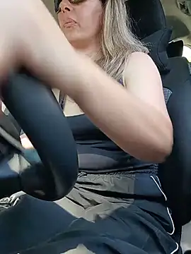 Snapshot of uber_babe chatting on May 15, 2026, 10:44 am uber babe online show from May 15, 2026, 10:44 am