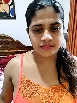 Snapshot of chanu174174 chatting on October 25, 2025, 4:53 am chanu174174 online show from October 25, 2025, 4:53 am