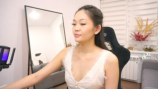 Peopleneedlove144 online show from January 7, 2025, 10:41 pm