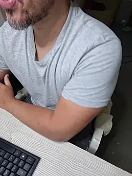 Snapshot of pob_cam chatting on February 23, 2026, 7:22 pm pob cam online show from February 23, 2026, 7:22 pm