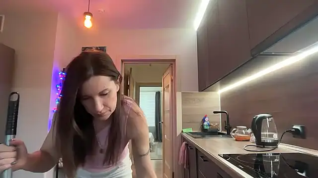 jainesummer online show from December 17, 2025, 7:47 am