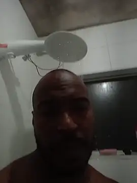 yuribreak online show from October 24, 2025, 2:30 am