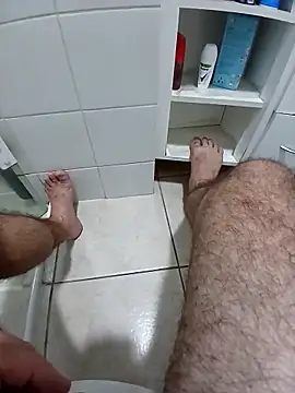 Snapshot of loganwolverine02 chatting on January 1, 2025, 9:41 pm loganwolverine02 online show from January 1, 2025, 9:41 pm