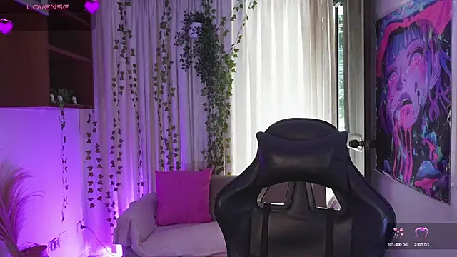 HannaRhodes online show from February 14, 2026, 2:58 pm