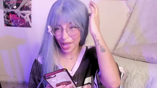 Luna-Chann online show from March 1, 2026, 8:55 pm