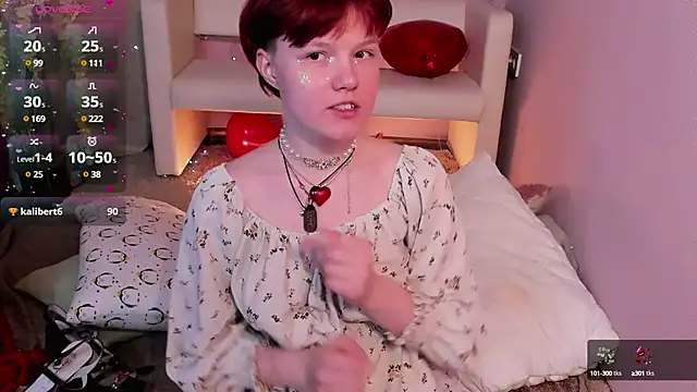 Snapshot of DreamyLuna chatting on February 24, 2025, 12:30 am DreamyLuna online show from February 24, 2025, 12:30 am