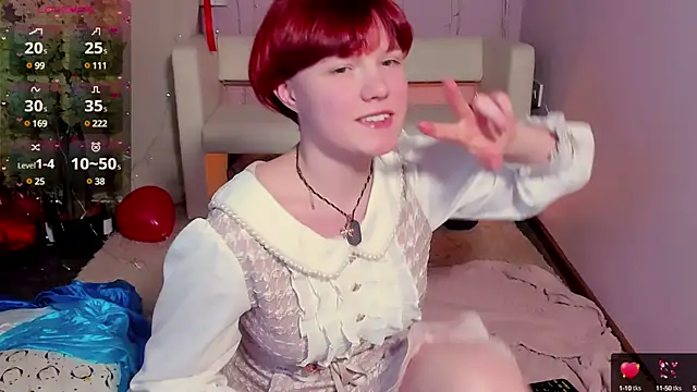 Snapshot of DreamyLuna chatting on March 7, 2025, 12:15 am DreamyLuna online show from March 7, 2025, 12:15 am