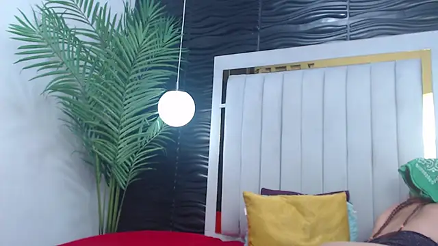 Melody Megann online show from March 11, 2025, 11:44 am