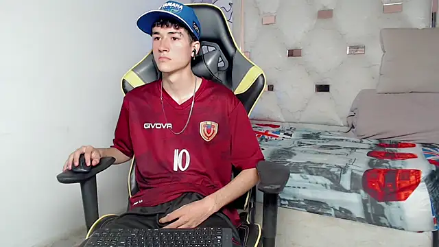 johnny cagee online show from September 10, 2025, 7:30 am