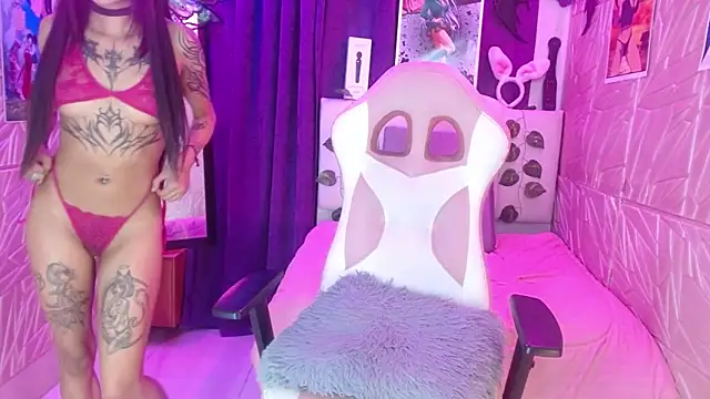 Snapshot of Gaby_Tailor chatting on March 10, 2025, 11:06 pm Gaby Tailor online show from March 10, 2025, 11:06 pm