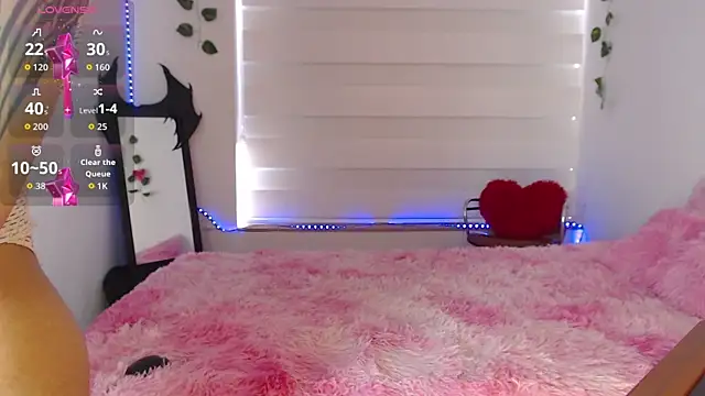 Snapshot of Gaby_Tailor chatting on September 19, 2025, 4:40 pm Gaby Tailor online show from September 19, 2025, 4:40 pm