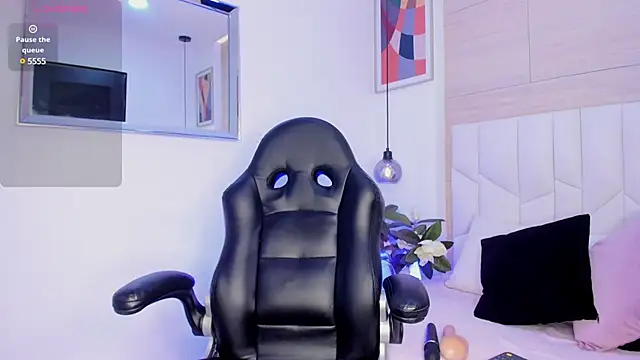 Snapshot of SaraMonroe1 chatting on January 29, 2025, 11:14 pm SaraMonroe1 online show from January 29, 2025, 11:14 pm