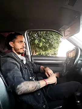 Snapshot of Donstark6669 chatting on January 6, 2025, 12:16 am Donstark6669 online show from January 6, 2025, 12:16 am